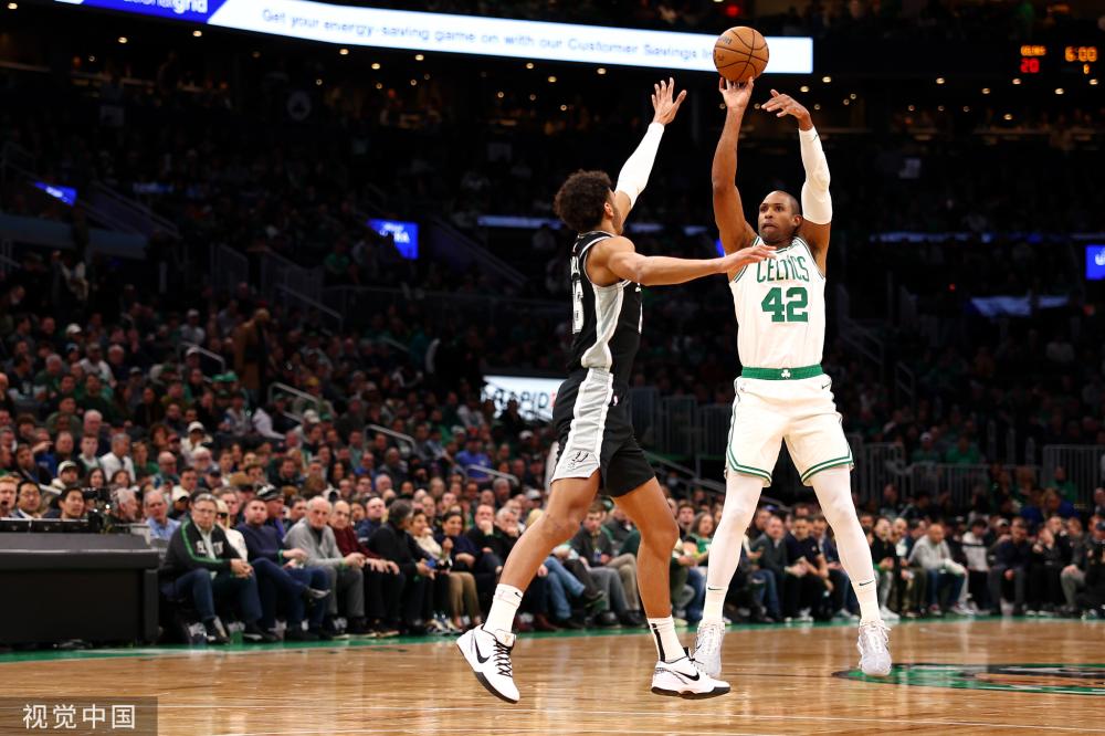 WTT重庆冠军赛：王曼昱3-0张本美和 晋级四强.