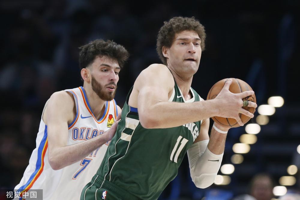 无解！湖人正全力招募26+7的状元，詹姆斯激动落泪，佩林卡直接封神